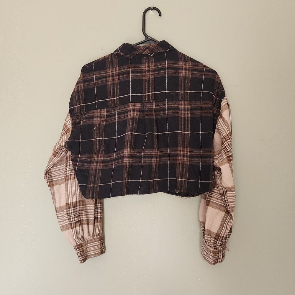 Spoon Jeans Crop Brown and Cream Check Flannel Button Down, Medium - Picture 3 of 8